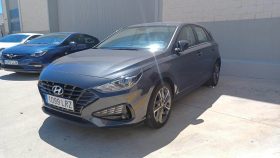 HYUNDAI I30 1.5 DPI KLASS SLX (110CV) BERLINA CON PORTÓN