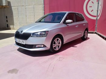 SKODA FABIA 1.0 TSI 70KW AMBITION PLUS (95CV) BERLINA CON PORTÓN