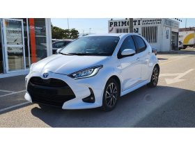 TOYOTA YARIS 1.5 120H STYLE