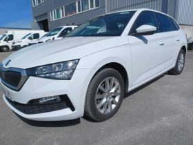 SKODA SCALA 1.0 TSI 81KW AMBITION (110CV) BERLINA CON PORTÓN