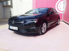 OPEL INSIGNIA 1.5D DVH 90KW BUSINESS EDITION (122CV) BERLINA CON PORTÓN