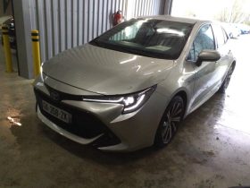 TOYOTA COROLLA 1.8 125H STYLE E-CVT