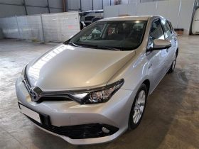 TOYOTA AURIS 1.8 140H HYBRID ACTIVE