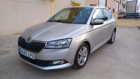 SKODA FABIA 1.0 TSI 70KW AMBITION PLUS (95CV) BERLINA CON PORTÓN