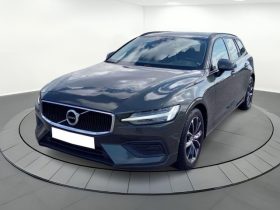 VOLVO V60 2.0 D3 MOMENTUM (EU6D-TEMP)