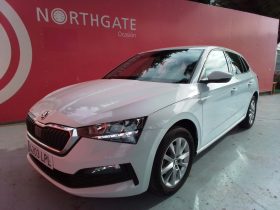 SKODA SCALA 1.0 TSI 81KW AMBITION (110CV) BERLINA CON PORTÓN