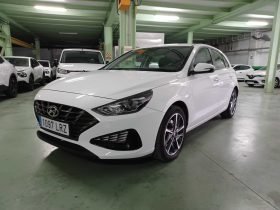 HYUNDAI I30 1.5 DPI KLASS SLX (110CV) BERLINA CON PORTÓN