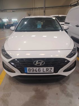 HYUNDAI I30 1.5 DPI KLASS SLX (110CV) BERLINA CON PORTÓN