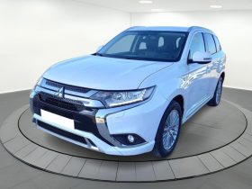 MITSUBISHI OUTLANDER 2.4 PHEV MOTION 4WD PLUG IN