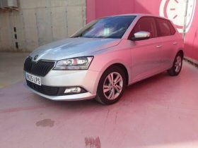 SKODA FABIA 1.0 TSI 70KW AMBITION PLUS (95CV) BERLINA CON PORTÓN