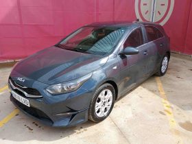 KIA CEED 1.0 T-GDI 74KW DRIVE (100CV) BERLINA CON PORTÓN