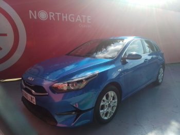 KIA CEED 1.0 T-GDI 88KW DRIVE (120CV) BERLINA CON PORTÓN