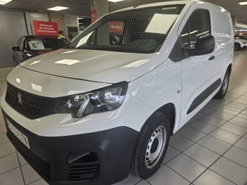 PEUGEOT PARTNER 1.5 BLUEHDI 73KW PRO STANDARD (98CV) FURGÓN DERIVADO DE TURISMO
