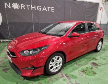 KIA CEED 1.0 T-GDI 88KW DRIVE (120CV) BERLINA CON PORTÓN