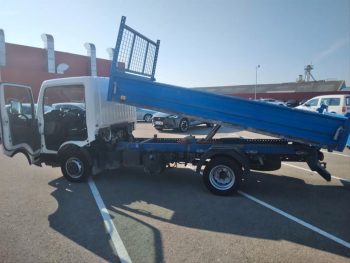 NISSAN NT400 35.131 BASICO CAJA VOLQUETE ACERO CORTA