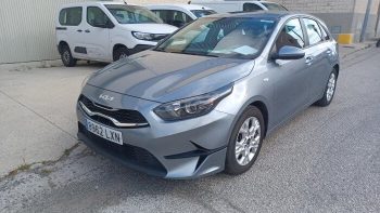 KIA CEED 1.0 T-GDI 74KW CONCEPT (100CV) BERLINA CON PORTÓN