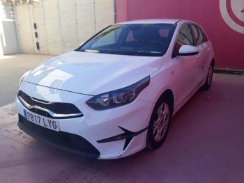 KIA CEED 1.0 T-GDI 74KW DRIVE (100CV) BERLINA CON PORTÓN