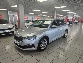 SKODA SCALA 1.0 TSI 81KW EMOTION (110CV) BERLINA CON PORTÓN