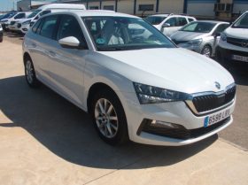 SKODA SCALA 1.0 TSI 81KW AMBITION (110CV) BERLINA CON PORTÓN