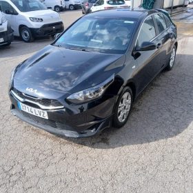KIA CEED 1.0 T-GDI 74KW DRIVE (100CV) BERLINA CON PORTÓN