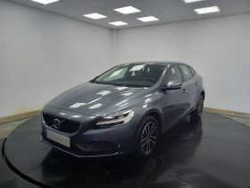 VOLVO V40 2.0 D2 MOMENTUM GEARTRONIC AUT