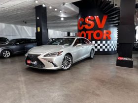 LEXUS ES 2.5 300H LUXURY