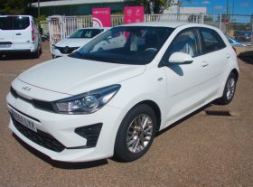 KIA RIO 1.2 DPI CONCEPT (84CV) BERLINA CON PORTÓN