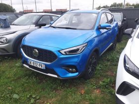 MG ZS 1.5 LUXURY