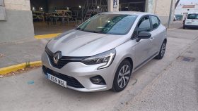 RENAULT CLIO 1.5 BLUE DCI 74KW EQUILIBRE (100CV) BERLINA CON PORTÓN