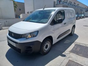 PEUGEOT PARTNER 1.5 BLUEHDI 73KW PRO STANDARD (98CV) FURGÓN DERIVADO DE TURISMO