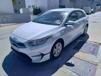 KIA CEED 1.0 T-GDI 74KW DRIVE (100CV) BERLINA CON PORTÓN