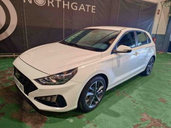 HYUNDAI I30 1.5 DPI KLASS SLX (110CV) BERLINA CON PORTÓN