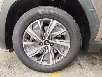 HYUNDAI TUCSON TUCSON CRDI SLE 4*2